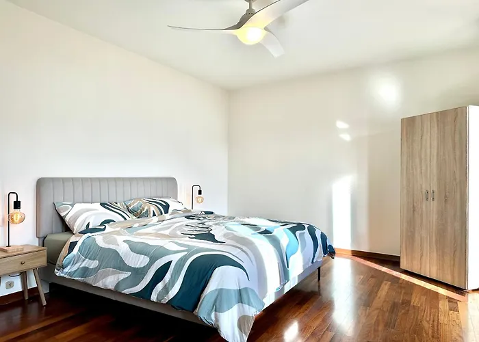 Casa Monte Lago Апартаменты Донго