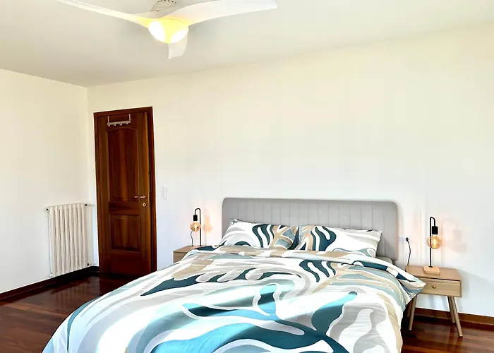 Casa Monte Lago Донго